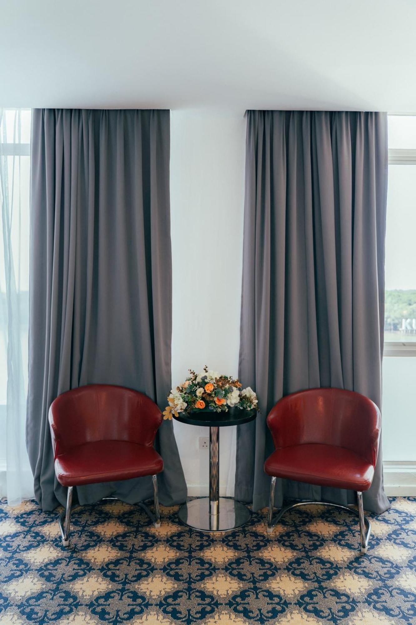 Premier Deluxe Twin with River View,1624760474:JPEG